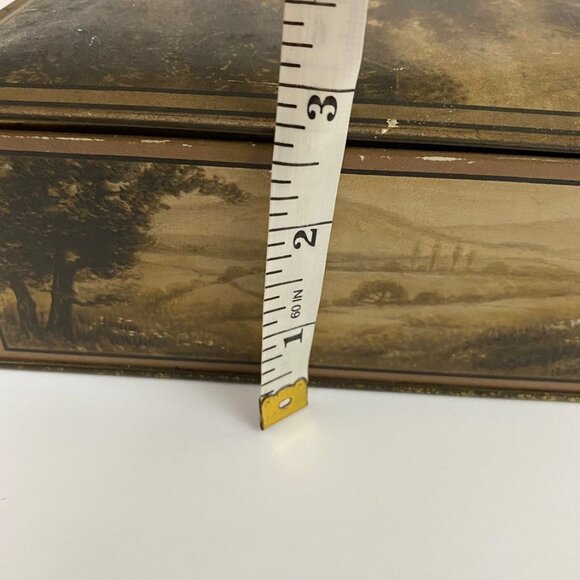 Vtg Vintage Uneeda NBC National Biscuit Company Hinged Box Farm Pasture Sheep - Picture 11 of 12